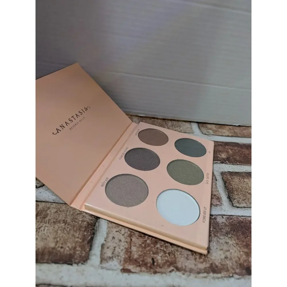 Anastasia Beverly Hills ABH Nicole Guerriero Glow Kit Highlighter Palette NIB
